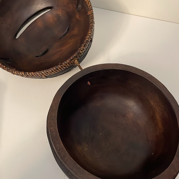 Wooden Carved Face Bowl/Box - Picture 8 of 12